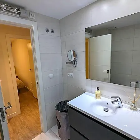 Διαμέρισμα Bruselas 23 *