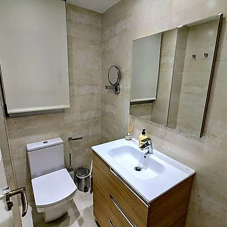 Apartamento Bruselas 23 *