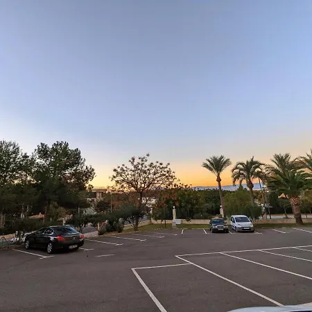 Apartamento Bruselas 23 *